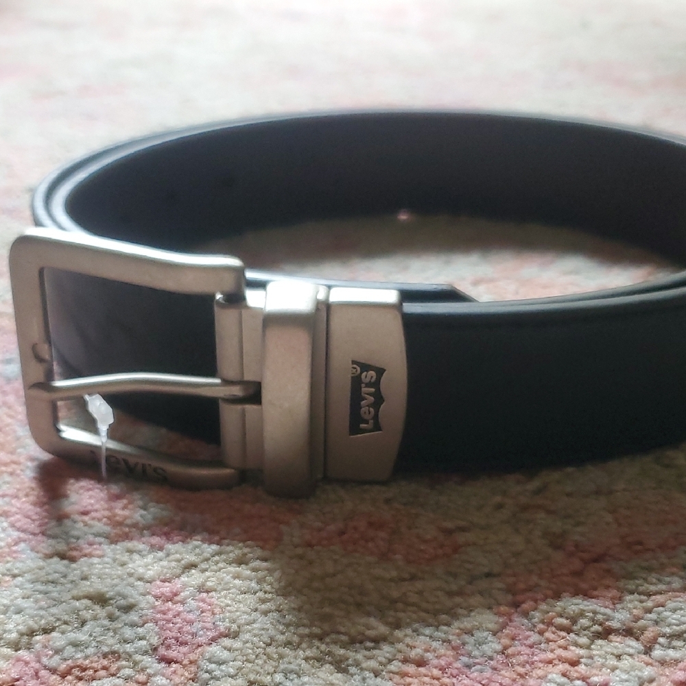 Levi's Black & Brown Leather Belt Reversible